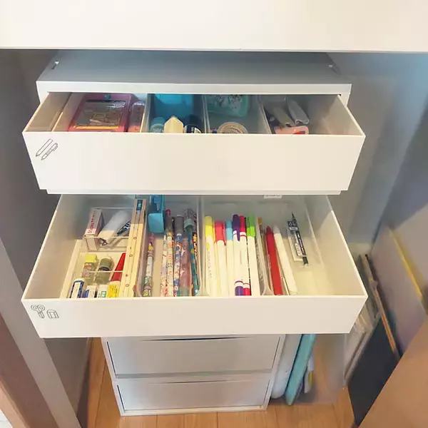 「探す手間やストレスをなくす！動線やわかりやすさを意識した、定位置を決める収納アイデア6選」の画像