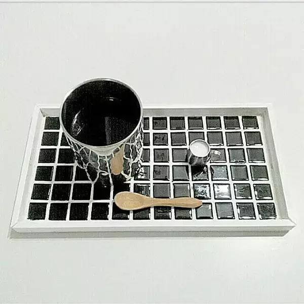 「自分好みに作る◎さまざまなシーンで役立つトレイのDIY実例10選」の画像