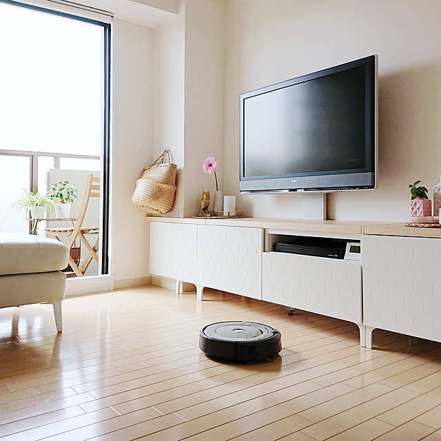 インテリアとしても優秀なカゴ、IKEAのフローディスを使った収納実例