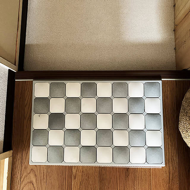 バスマットはもちろんキッチンアイテムとしても活躍♪ニトリの珪藻土マット