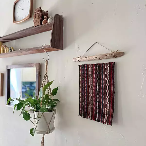 渋い味わいを楽しむ。オールドキリムが魅力的にコーディネートされたお部屋6選