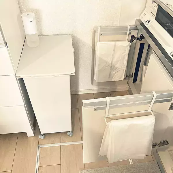 「思わずマネしたくなる！ゴミ袋や紙袋の上手なまとめ方10選」の画像