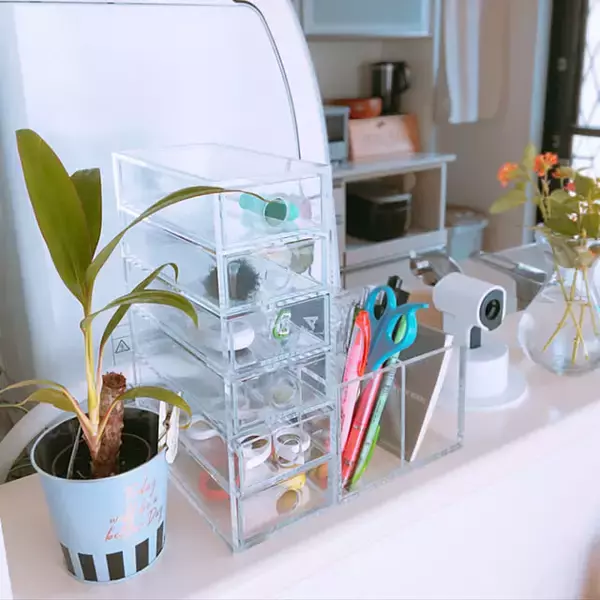 「隠すだけじゃもったいない！無印良品のアクリル収納で見せる楽しさを発見」の画像