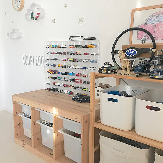 隠すだけじゃもったいない！無印良品のアクリル収納で見せる楽しさを発見