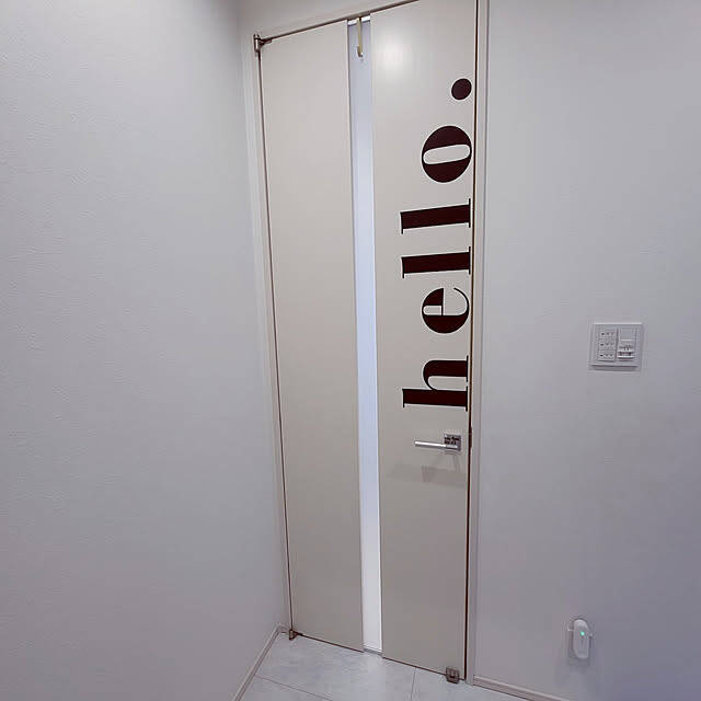 帰るたびほっとする玄関に♡床も壁も扉も自分らしくDIY