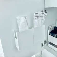 ペタッと貼るだけでディスプレイや収納のお悩み解決！魔法のテープの活用法6選