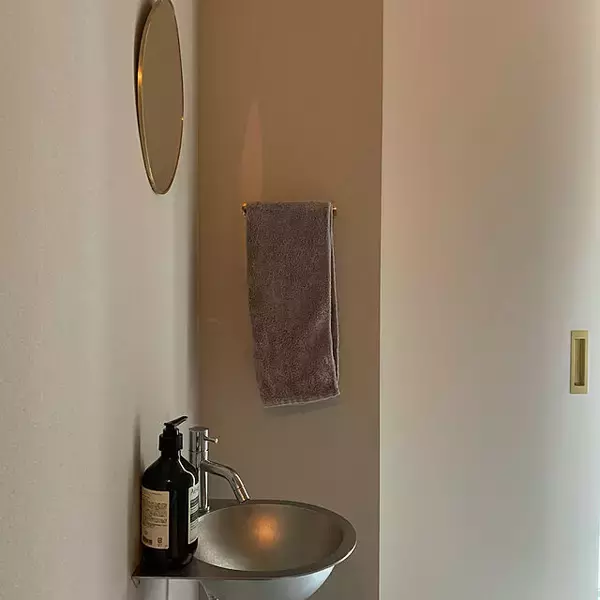 「「おだやかにさらりと洗練した、モルタル床の小さな家」 by tnoieさん」の画像