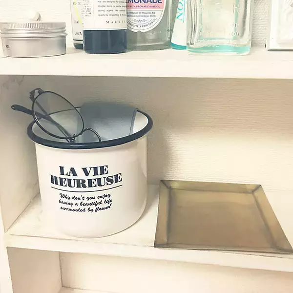 「レトロモダンな雰囲気が魅力☆ダイソーでそろえたい、ホーローアイテム一覧」の画像