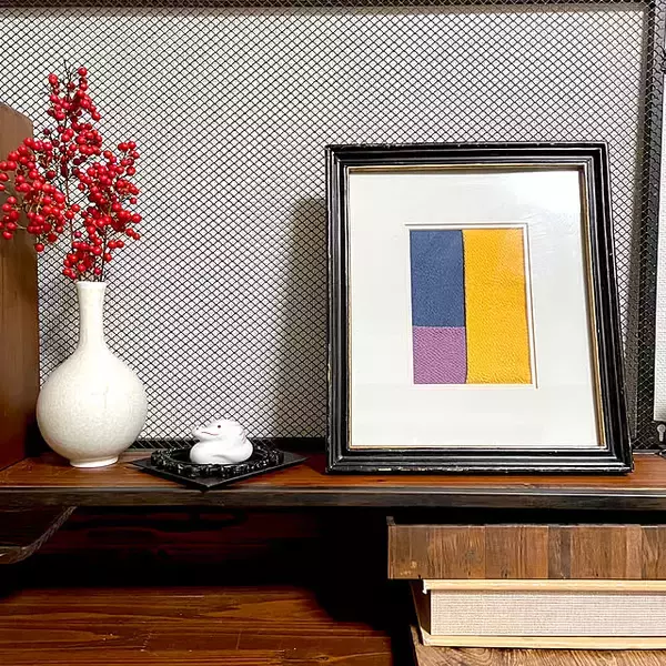 「気軽に取り入れやすい！セリアのフォトフレームで始める身近なディスプレイ」の画像