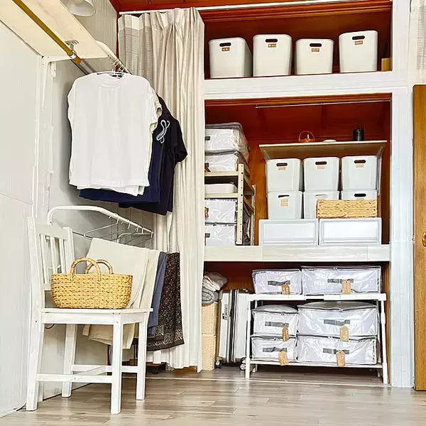 「ごちゃつき問題を100均アイテムで解消して♪クローゼット収納を整理整頓」の画像