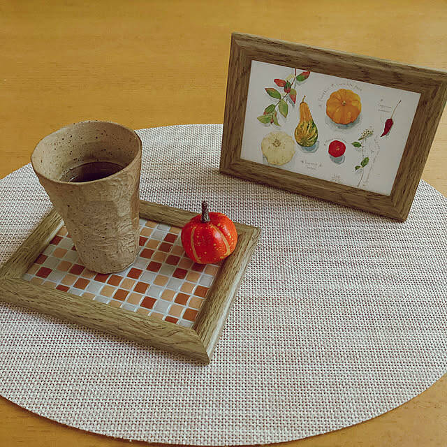 簡単なのに本格的！セリアのタイルシールを活用したDIYアイデア