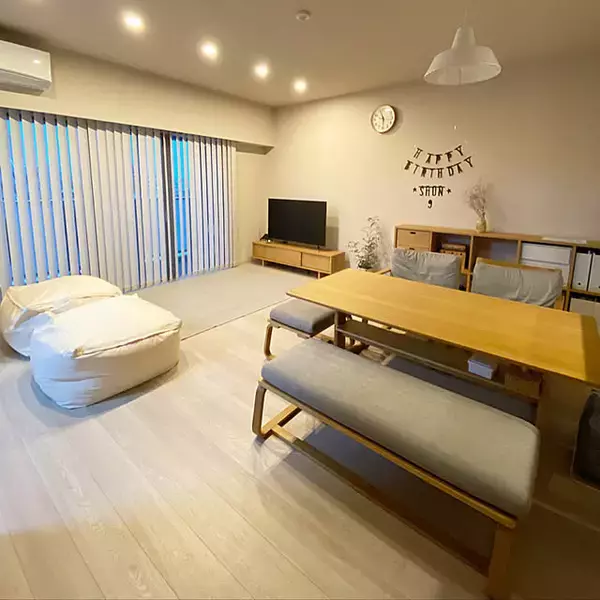 「もう動きたくない心地よさ♡無印良品の体にフィットするソファ」の画像