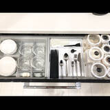 「引き出し・冷蔵庫のごちゃつき解消！ニトリの整理トレーを使った収納実例」の画像3