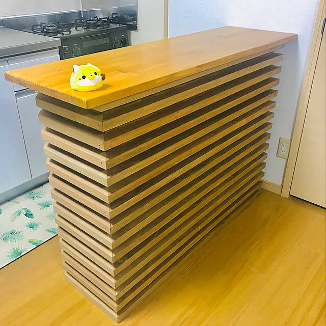 カフェ風インテリアを目指す方にも！収納＆作業台としても役立つキッチンカウンターDIYアイデア