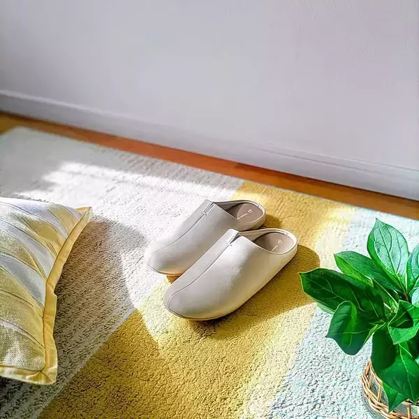 お部屋のなかでも足元にお気に入りを♡ユーザーさんおすすめのルームシューズ7選