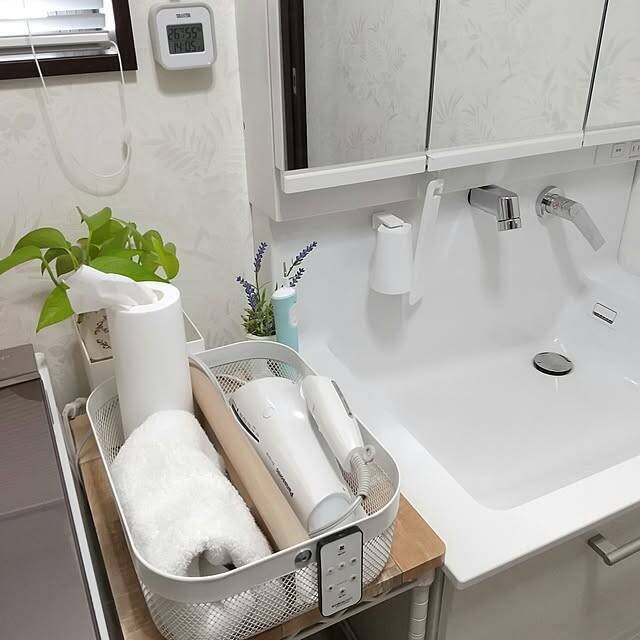 どこに置いてもなじんで使いやすい♪IKEAのリーサトルプがある暮らし