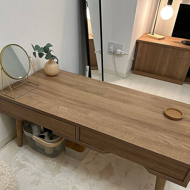 どこに置いてもなじんで使いやすい♪IKEAのリーサトルプがある暮らし