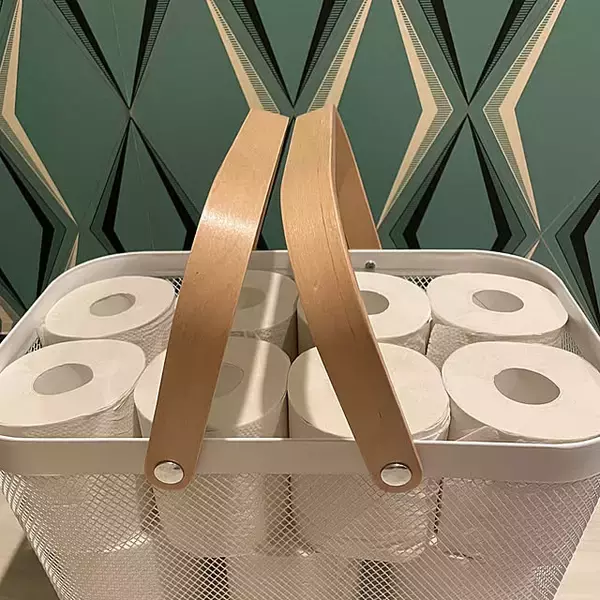 「どこに置いてもなじんで使いやすい♪IKEAのリーサトルプがある暮らし」の画像