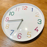 「【高コスパアイテム】刺繍アレンジも楽しめる、IKEAの399円壁掛け時計 トロマ by akanekoさん」の画像1