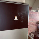 「お絵かきもリメイクもこれ1枚で♪貼るだけ簡単DIYが楽しめるセリアの黒板シート」の画像2