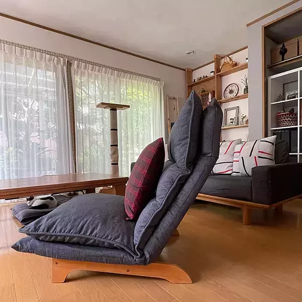 「暮らしの中に和を取り入れる。小物や家具で演出する和モダンなお部屋の実例をご紹介」の画像