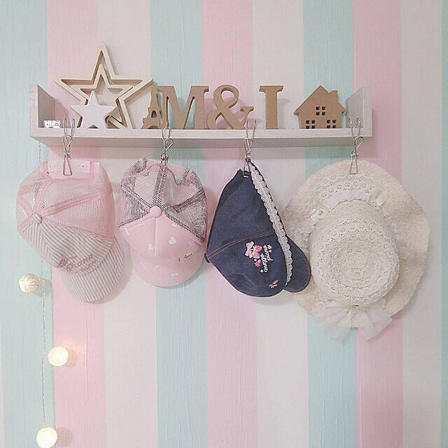 浮かせる＆吊るすならおまかせ！シンプルに決める無印良品ワイヤークリップ