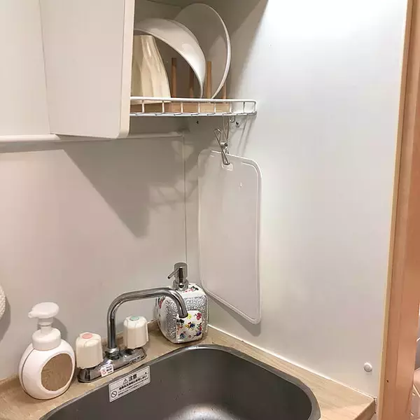 「浮かせる＆吊るすならおまかせ！シンプルに決める無印良品ワイヤークリップ」の画像