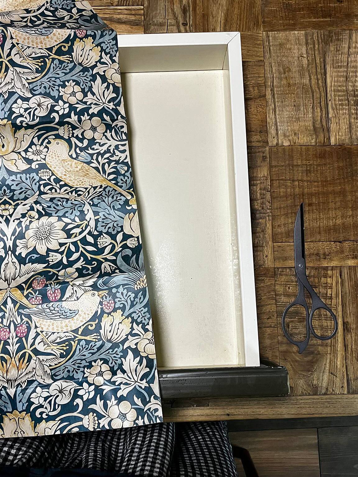 「気分も上がる♪リメイクシートを敷くだけ引き出しアレンジ」 by kamomeさん