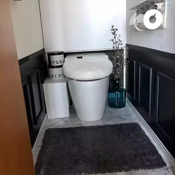 「扱いやすくてDIYに最適！暮らしを快適にしてくれる100均のプラダン活用アイデア」の画像