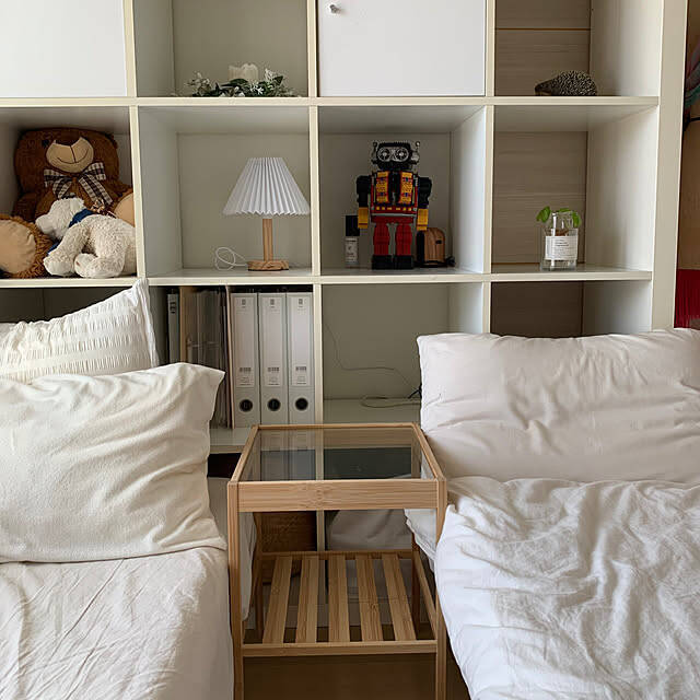 あれもこれも欲しくなる！デザイン豊富で使いやすさも抜群なIKEAのサイドテーブル