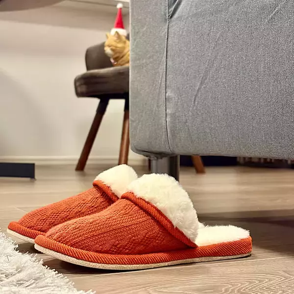 「足元ぽかぽかで冬を快適に♪ユーザーさんおすすめのあったかルームシューズ6選」の画像