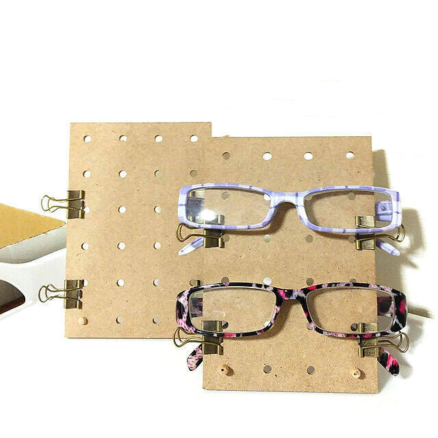 もうなくならない！あると便利な老眼鏡おきばのアイデア集
