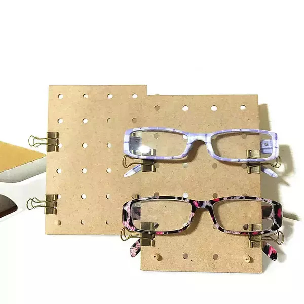 「もうなくならない！あると便利な老眼鏡おきばのアイデア集」の画像