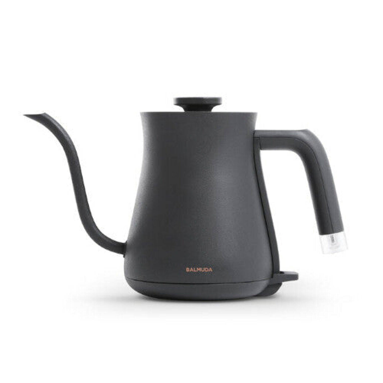 美しい佇まいとその実力でキッチンに変化を！バルミューダのキッチン家電