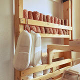 「玄関、ベランダ、お風呂の場所別にご紹介！参考にしたいサンダル収納のアイデア集」の画像11