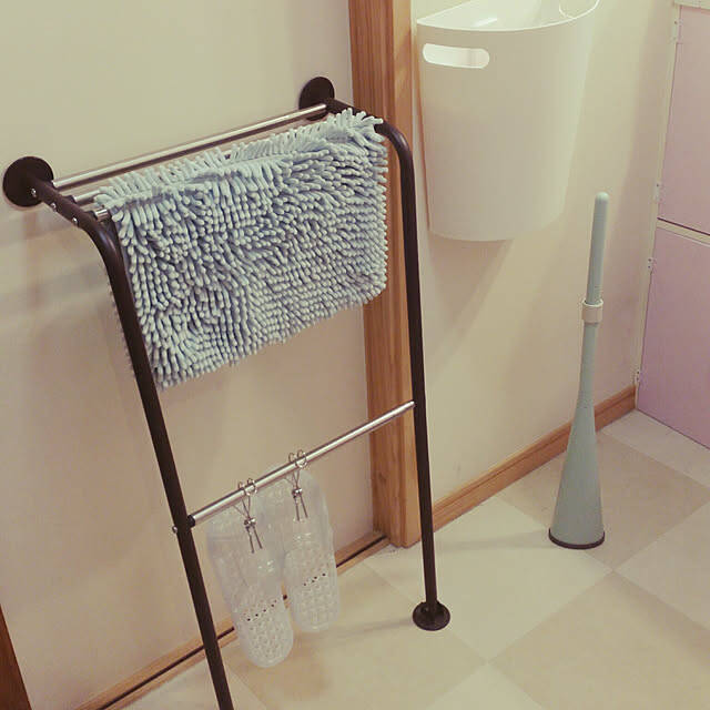 玄関、ベランダ、お風呂の場所別にご紹介！参考にしたいサンダル収納のアイデア集