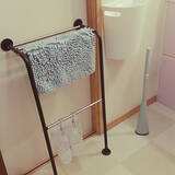 「玄関、ベランダ、お風呂の場所別にご紹介！参考にしたいサンダル収納のアイデア集」の画像9