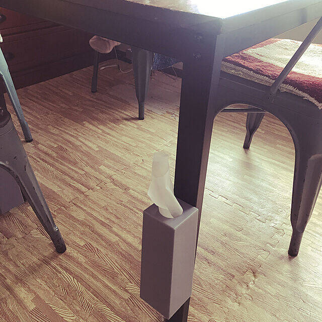 「欲しい」と思った瞬間にすぐ手に取れる☆便利なティッシュの置き場所