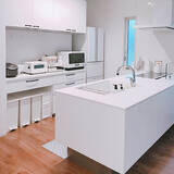 「万能カラーでつくる憧れ空間◎どんなインテリアにもハマるホワイトキッチン」の画像11