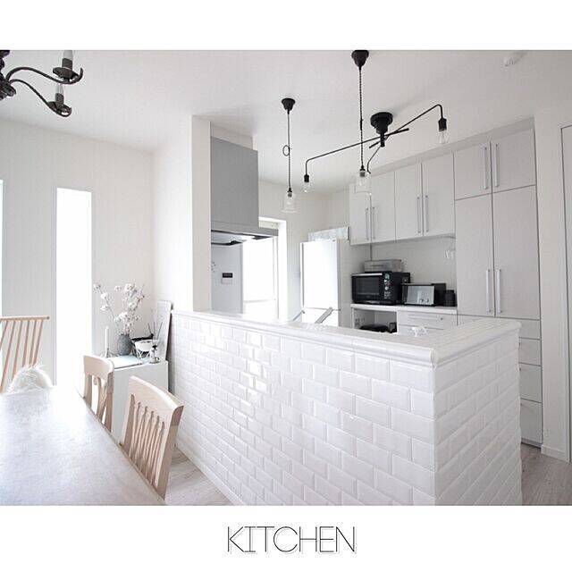 万能カラーでつくる憧れ空間◎どんなインテリアにもハマるホワイトキッチン