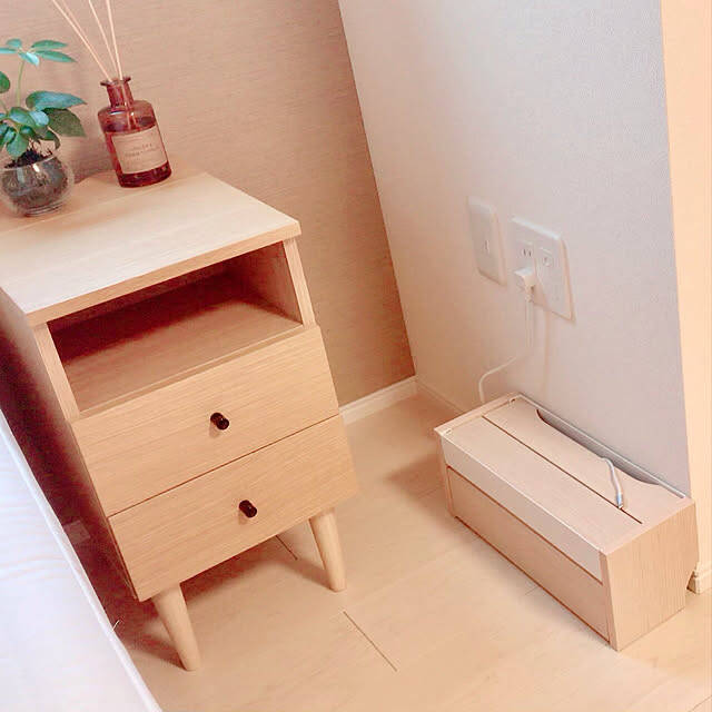 家電や電子機器がたくさんあってもすっきり片付く！コンセント周りの収納の工夫