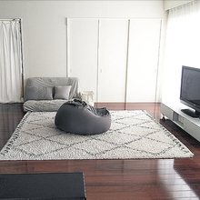 のんびりゆったりくつろげるお部屋に！無印良品の「体にフィットするソファ」のあるお部屋