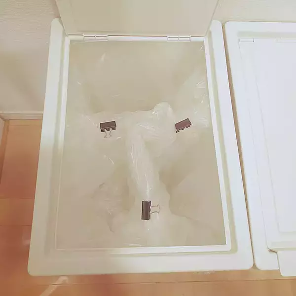 「キッチンもそれ以外も！暮らしに合わせて選べるIKEAのゴミ箱をご紹介」の画像