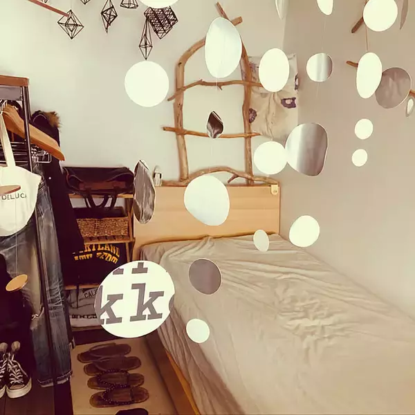 「暮らしがちょっと楽しくなる♪ショッピングバッグが生まれ変わるリメイクのアイデア7選」の画像