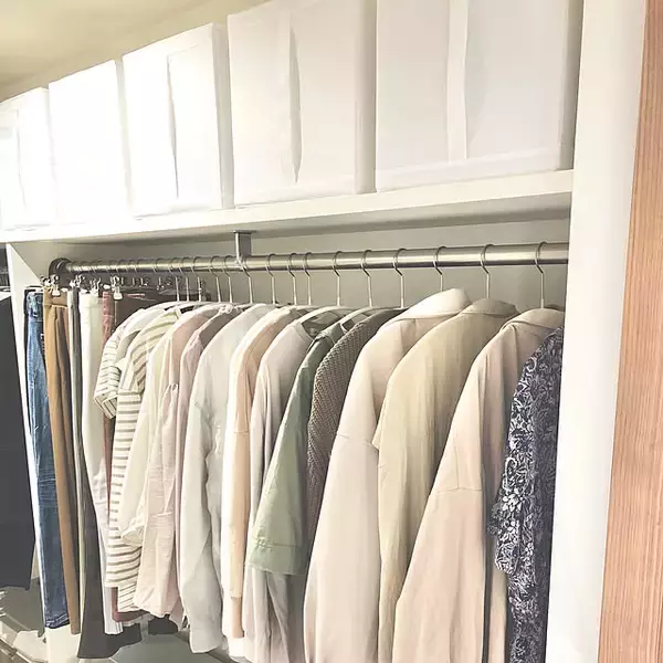 「衣類・寝具・シーズン用品の管理にお悩みならコレ！IKEAのSKUBBを使った収納実例集」の画像