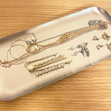 「見栄え抜群で気分が上がる。ファッションコーディネートがもっと楽しくなるアクセサリー収納の実例」の画像4