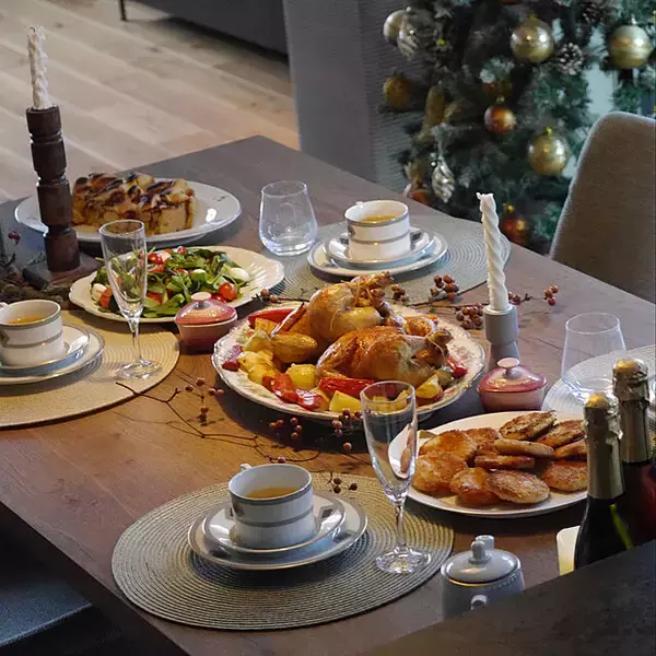 「思い出に残る特別な演出を♡みんなのクリスマステーブルコーディネート」の画像