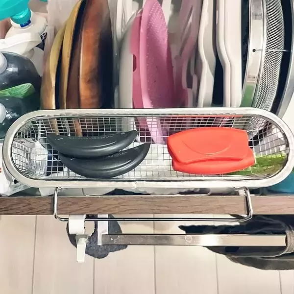 「家事効率がアップする！キッチン下の収納アイデア10選」の画像