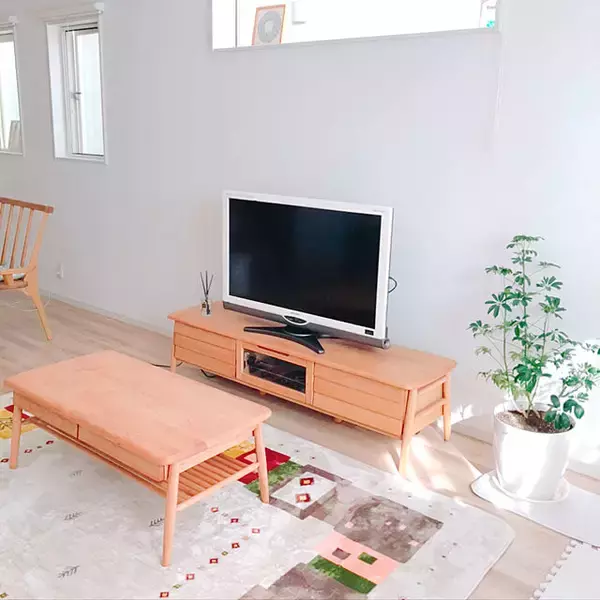 「お部屋の印象はラグで決まる！取り入れたくなるニトリのラグ10選」の画像