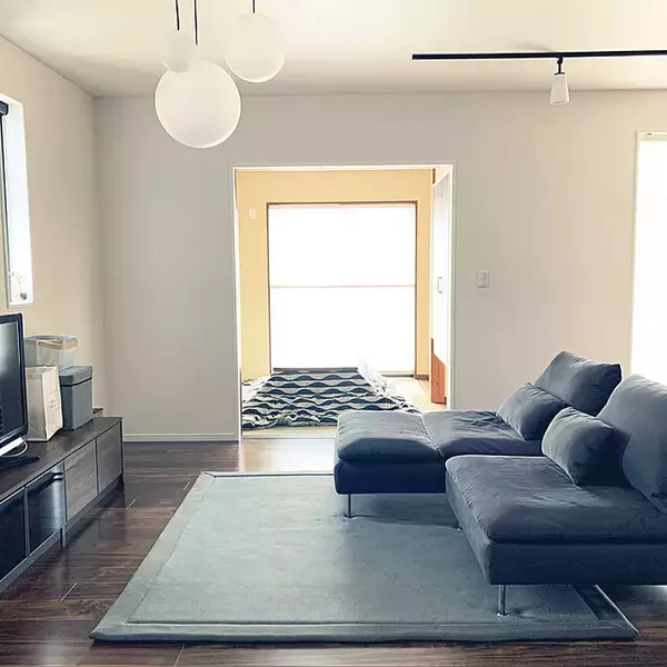 「お部屋の印象はラグで決まる！取り入れたくなるニトリのラグ10選」の画像